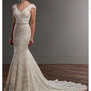 Martina Liana Wedding Gown